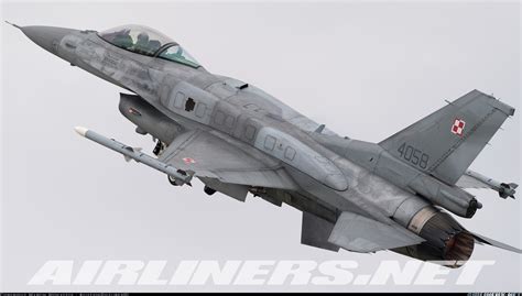 Poland F-16C electronic warfare systems