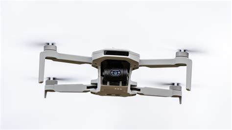 potensic atom drone users sharing flight paths on mobile app in community group
