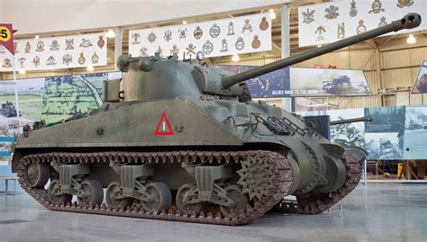 privately owned restored m4 sherman tank driving parade florida 2018