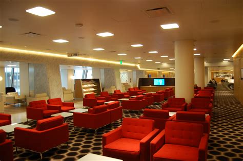 qantas first lounge los angeles tom bradley terminal