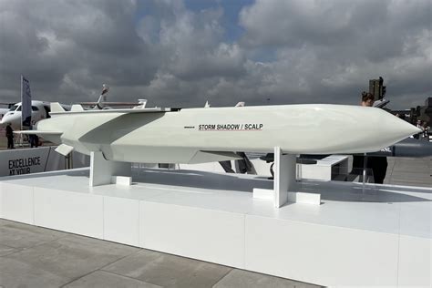 Qatari Rafale fighter launching SCALP-EG cruise missile during live-fire exercise