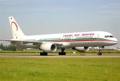Royal Air Maroc Boeing 757 aircraft showcasing its distinctive design