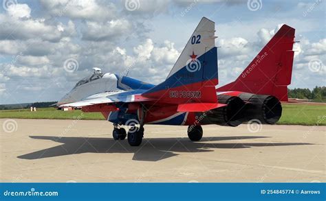 Russia swifts mig-29 Tumbling Barrel Roll