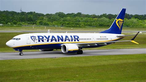 Ryanair expanding Boeing 737 MAX fleet and European passenger network