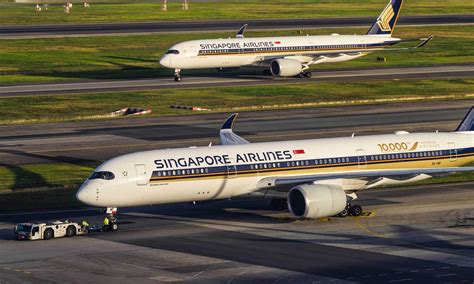 Singapore Airlines Airbus A350-900 at Hong Kong International Airport Changi route