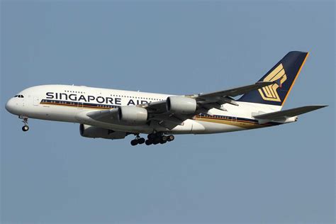 Singapore Airlines Airbus A380 grounded in Sydney after technical failure, April 2024