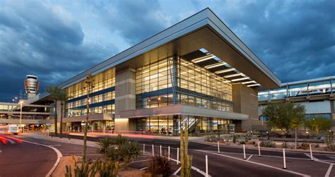 Sky Harbor Terminal 4 Barry M. Goldwater Terminal exterior view