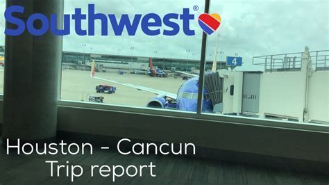 southwest 737 at houston hobby heading to cancun
