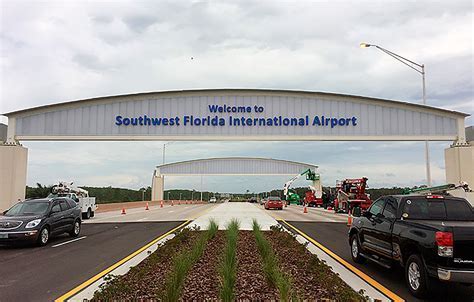 Southwest Florida International Airport RSW terminal building exterior