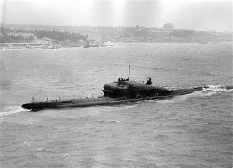 Soviet Whiskey-class submarine Cold War military underwater vessel