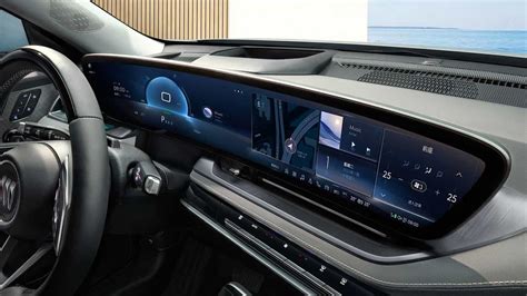 Spike S-512 concept interior with panoramic digital wall screens in flight mode