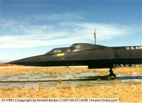 SR-71C 61-7981 retirement Lockheed Palmdale California 1976
