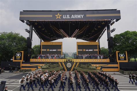 Staff Sgt. Garrett Butts presenting SUAS capabilities at Army’s 250th anniversary event