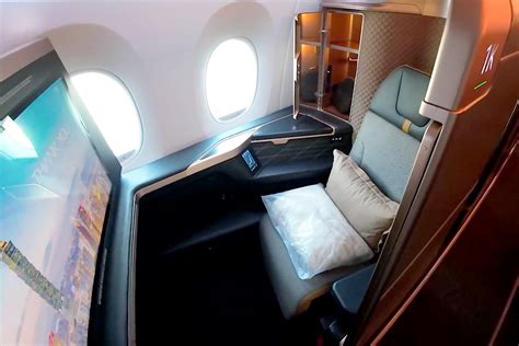 STARLUX Airlines Airbus A350 first class suite cabin