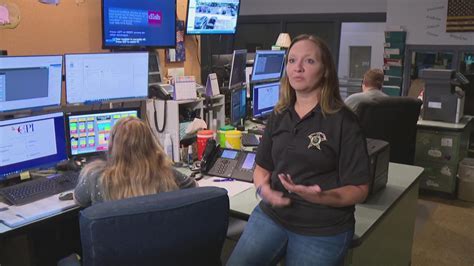 student dispatchers working in aviation ground operations office