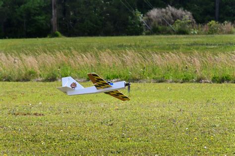 student engineers testing unmanned aerial vehicle at Prescott research facility