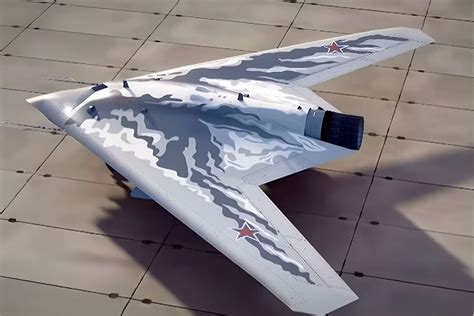 Su-57M digital concept render with Okhotnik drone in formation