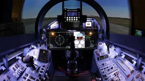 Sukhoi Su-35 cockpit digital displays and advanced avionics