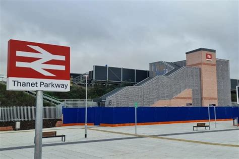 Thanet Parkway station opening ceremony