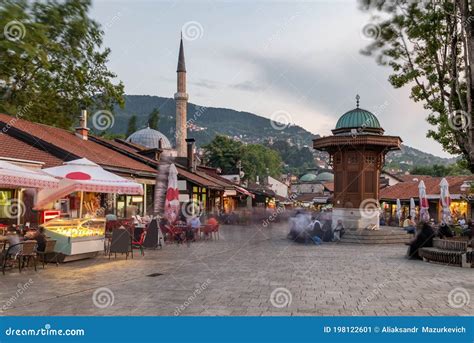 The historic Baščaršija district in Sarajevo with Sebilj fountain