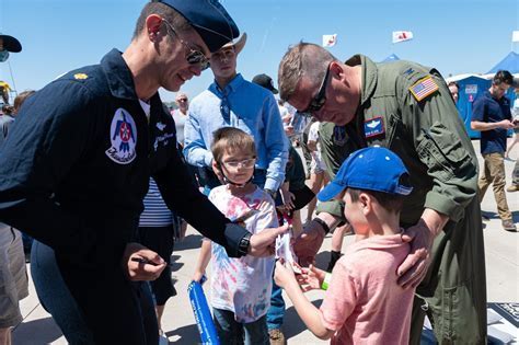 thunderbirds pilots meet and greet