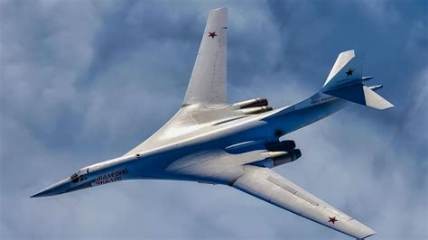 Tupolev Tu-160 Blackjack bomber variable sweep wings in flight Russia