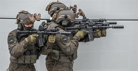 U.S. special operations unit equipped with advanced night-vision systems