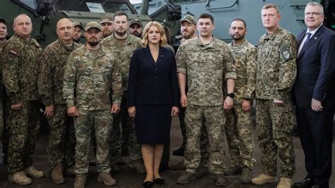 Ukrainian crews training with Patria 6×6 APCs in Latvia before deployment