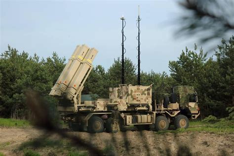 Ukrainian layered air defense network integrating Patriot with NASAMS and IRIS-T systems