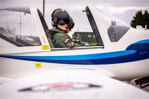 Ukrainian pilots undergoing training for NATO-standard aircraft