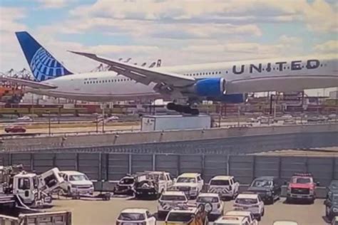 United Airlines Boeing 767-300ER parked at Newark Liberty International Airport