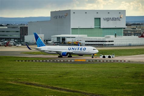 united airlines boeing 767 at london heathrow airport