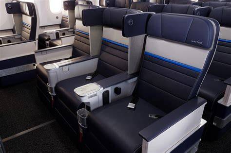 United Airlines Boeing 787-9 ultra long haul San Francisco Singapore premium cabin capacity