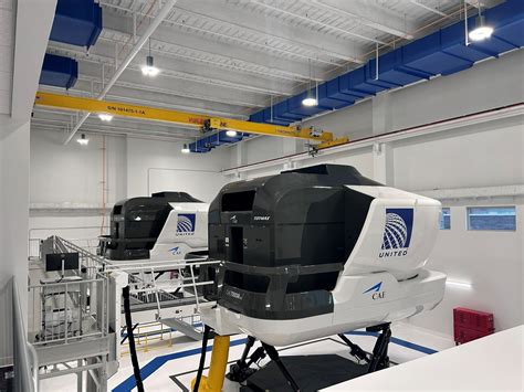 united airlines captain upgrade simulator training session