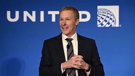United Airlines executive meeting and corporate travel account strategy