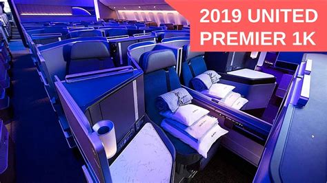 United Airlines Premier 1K welcome card and in-flight service