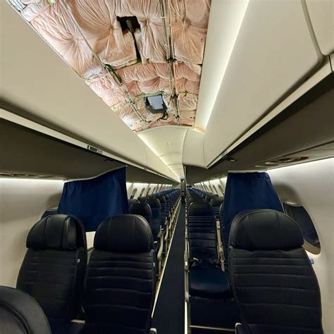 United Airlines Starlink Wi-Fi aircraft cabin upgrade United Next program