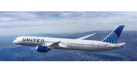 united airlines wide-body aircraft preparing for international departure