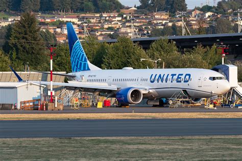 United Airlines widebody aircraft departing San Francisco for Sydney over the Pacific Ocean