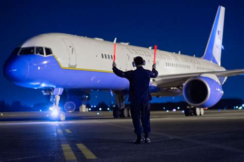 US Air Force Boeing C-32A Air Force Two runway operations executive transport