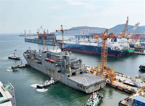 us navy shipyard marinette marine construction delays