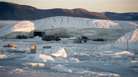 USS Seawolf operating under Arctic ice with surface crack visible