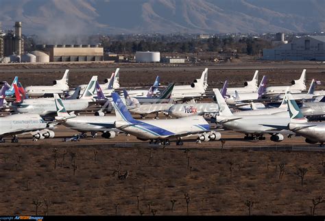 Victorville aircraft storage facility with multiple United Airlines Boeing 777 aircraft
