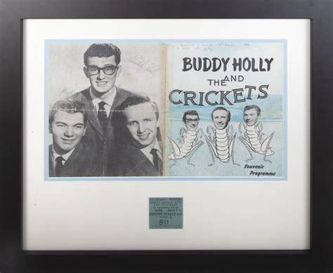 vintage photo of Buddy Holly and fellow artists lost in 1959 crash