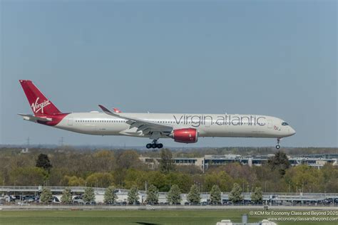 Virgin Atlantic Airbus A350-1000 long haul flight at Heathrow