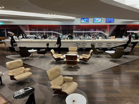 virgin atlantic clubhouse lounge heathrow bar area