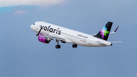volaris aircraft arriving at mexico city airport