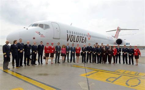 Volotea flight crew holding placards at Florence Airport during cabin crew strike