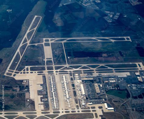 washington dulles terminal aerial shot showing international traffic increase