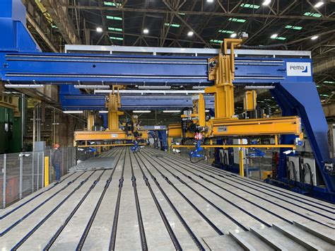 Welding work at Ingalls Shipbuilding for Legend-class vessel modules